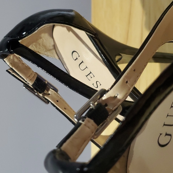 GUESS HEELS - Picture 8 of 9